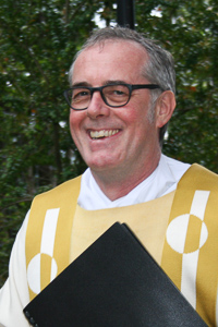 Portrait von Jürgen Heinen, mitarbeitender Priester
